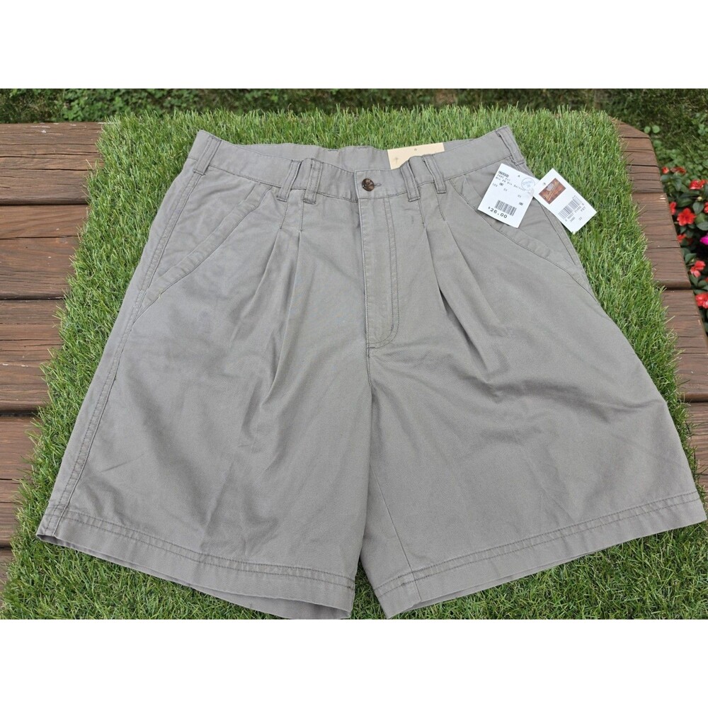 Vintage Woolrich Mens Gray Shorts Sz 33 Shorts 100% Cotton NWT 3480 Pleats 7"